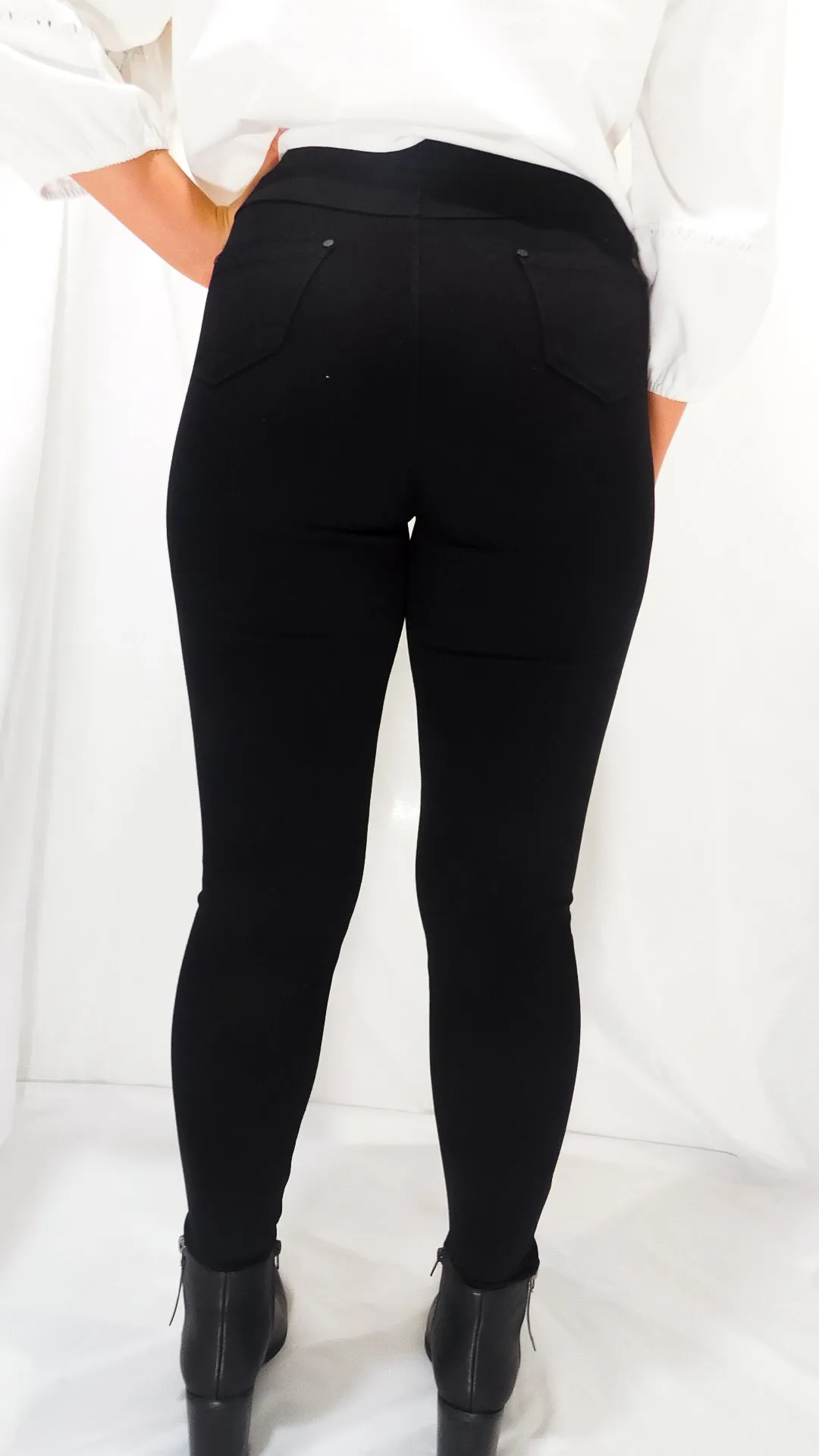 Ava Stretch Jegging