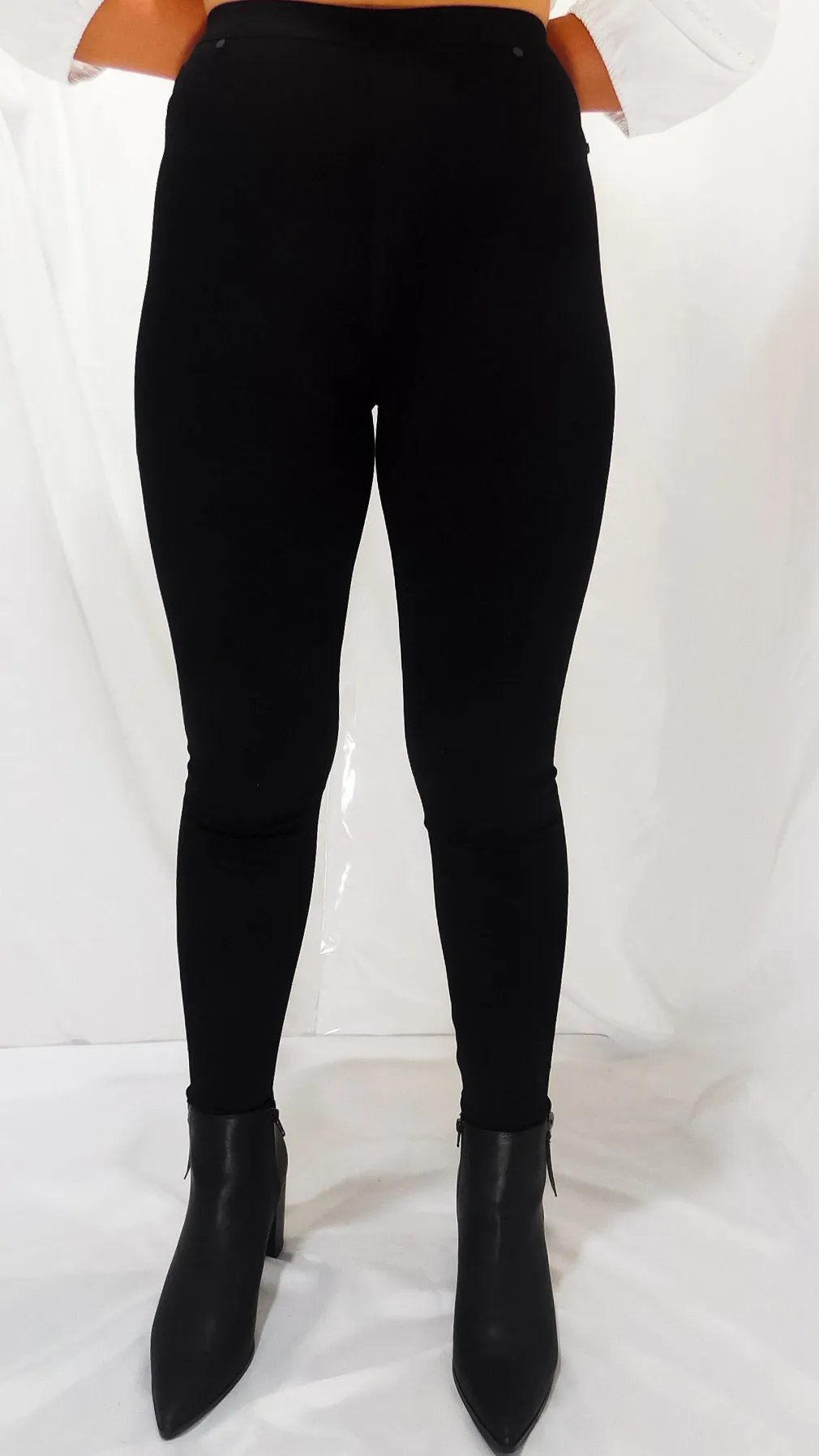 Ava Stretch Jegging