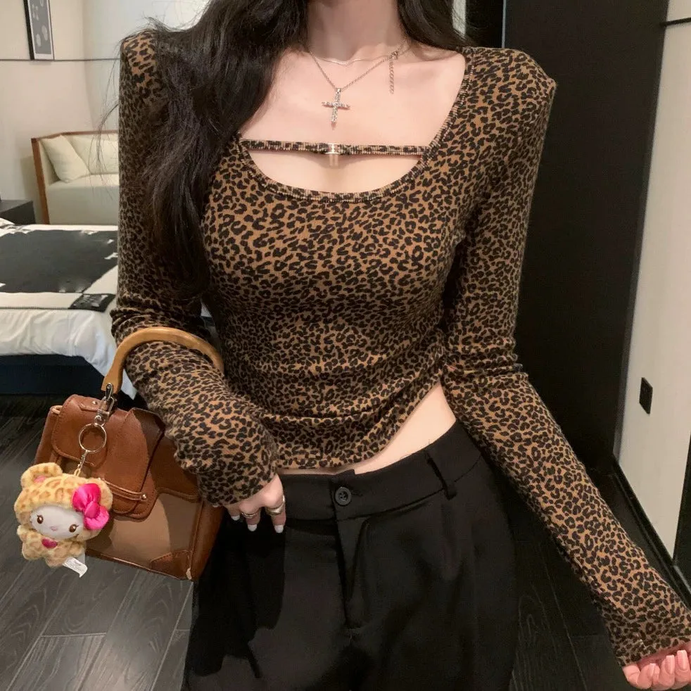 Babes Sexy Low Cut Top Women's Autumn and Winter Leopard Padded Shoulders Long Sleeve T-Shirt Brushed and Fleece Undershirt