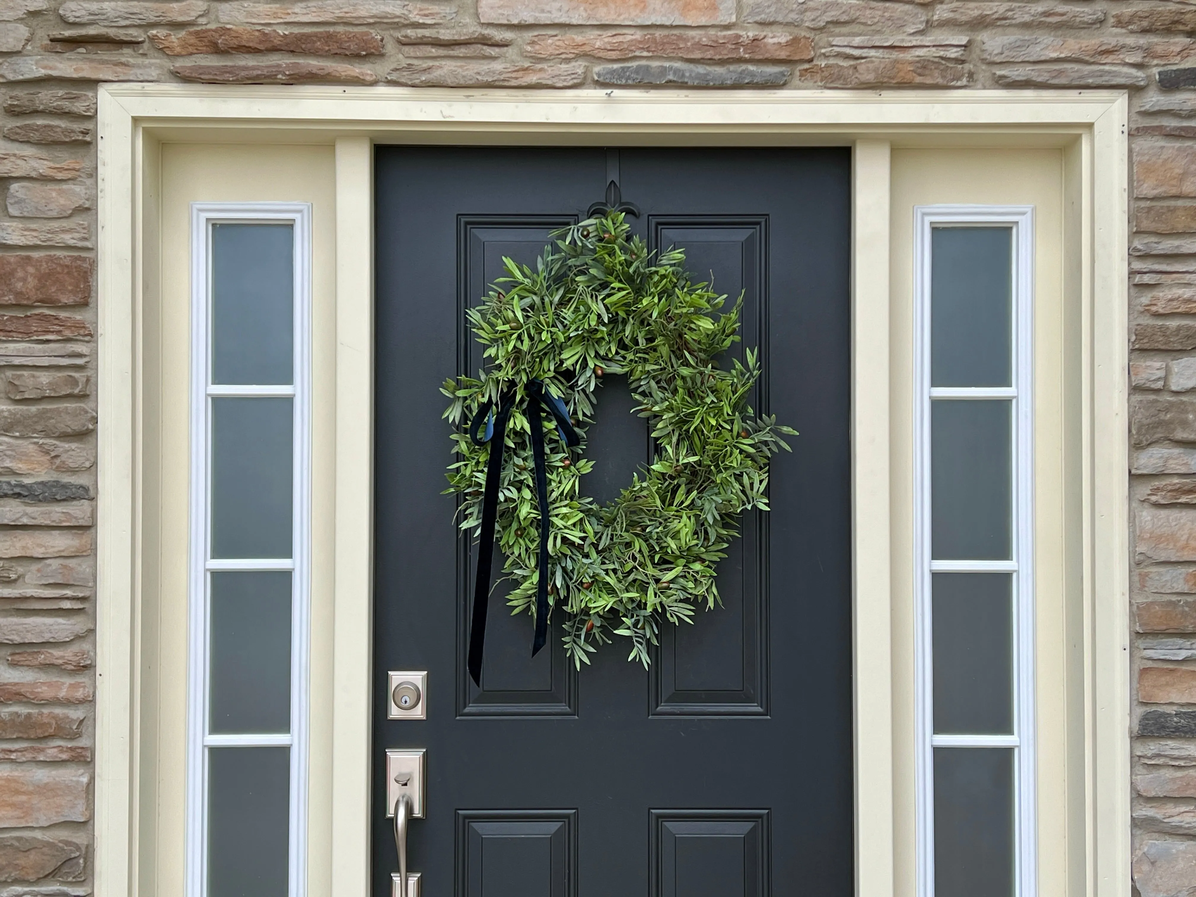Oval Olive Branch Wreath