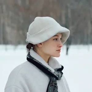 Tieka hat