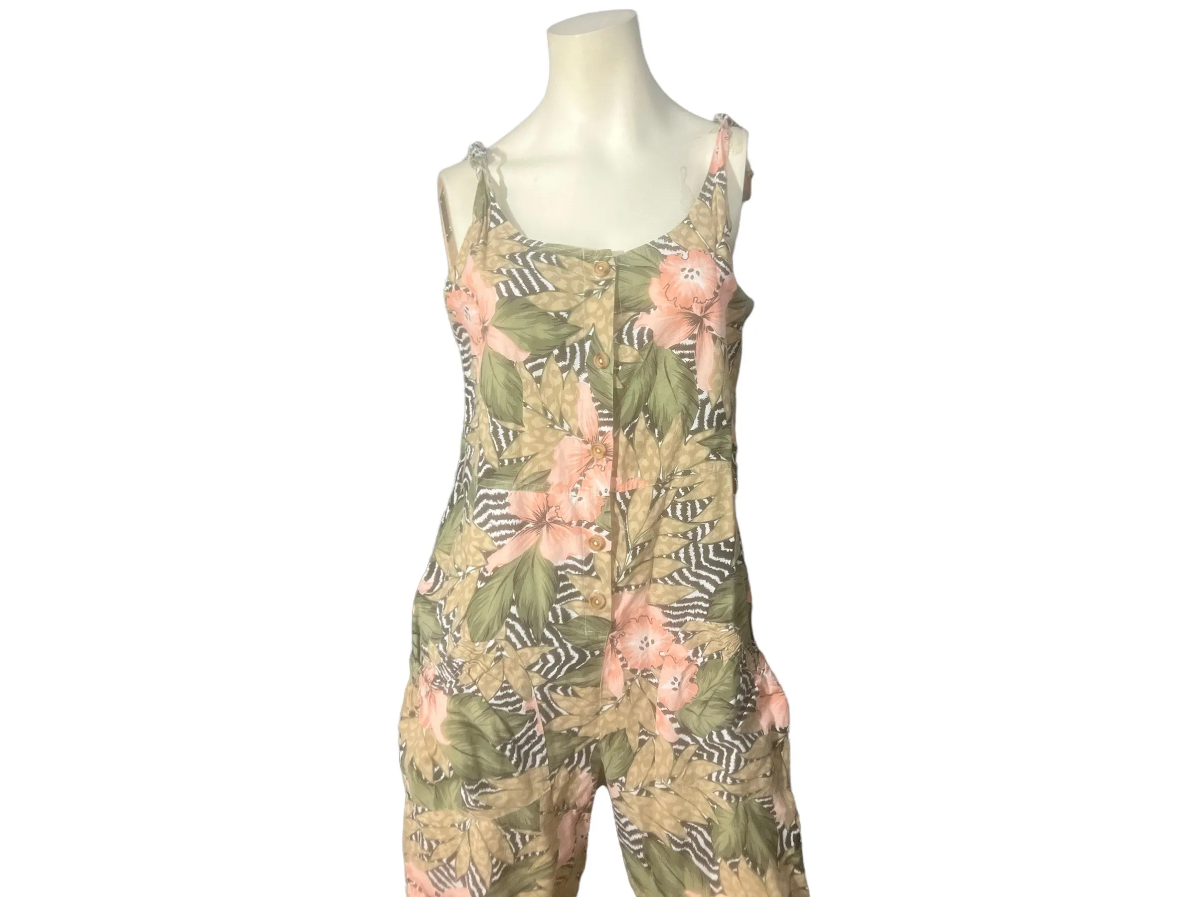 Vintage 80's Water Water Every Wear M